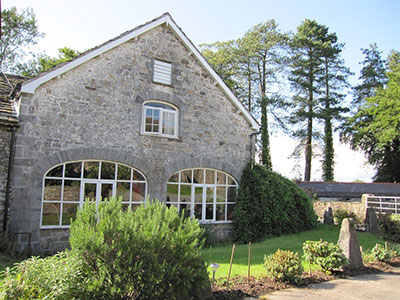 The Brewhouse Cottage Glynhir Mansion B&B
