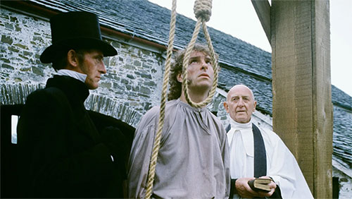 Dihirod Dyfed filmed at Glynhir mansion