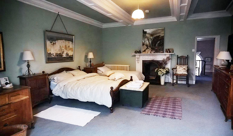 Triple Rooms at Glynhir Mansion Stay Carmarthenshire