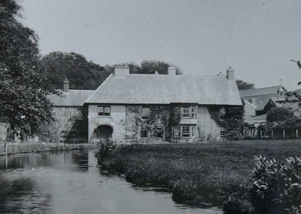Glynhir Mansion late 1800s Glynhir Mansion 19th Century
